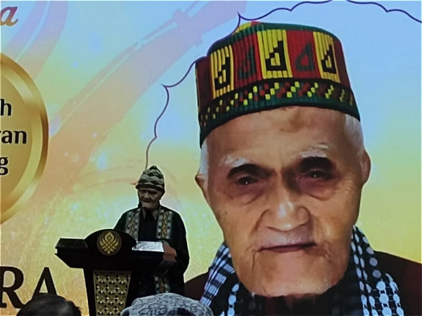 LK Ara: Kepenyairan Adalah Perjalanan Seumur Hidup untuk Merawat Nilai-Nilai Kemanusiaan LK_Ara22.png
