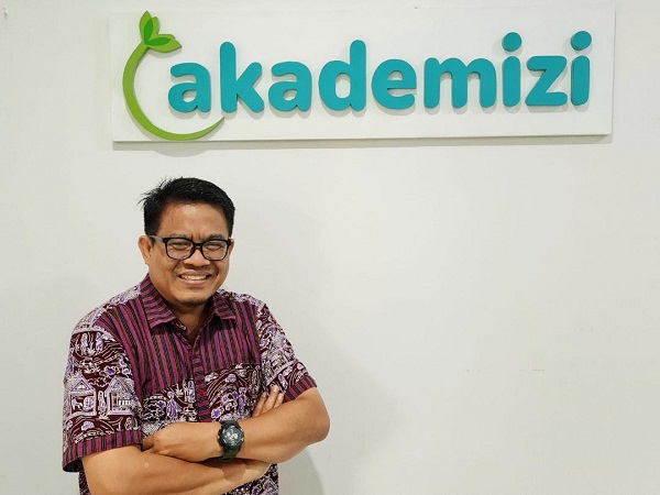 akademizi.jpg