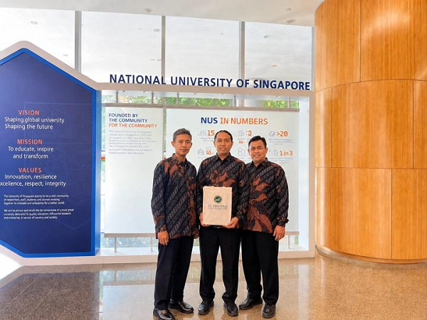 SMA Al Hikmah Surabaya Perluas Wawasan Global Melalui Kunjungan Akademik ke NUS, NTU, dan USIM alhikmah.png
