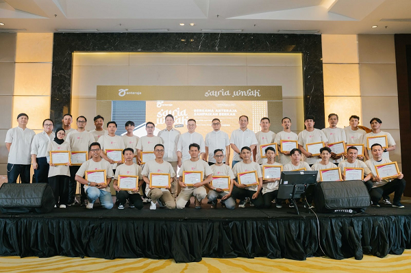 Gandeng Shopee, Anteraja Berangkatkan 24 Kurir Terbaik ke Tanah Suci Lewat Program SATRIA Umrah antareja_umroh.png