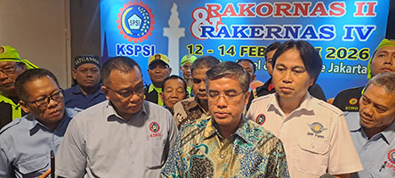 Federasi Serikat Pekerja Penerbangan Bergabung ke KSPSI Jumhur buruh1.jpg