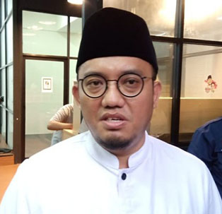 dahnil4.jpg