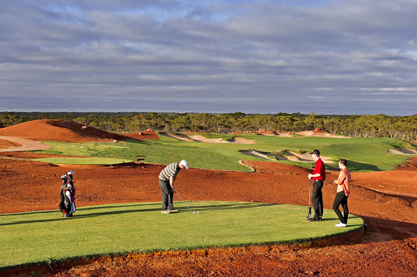 Lapangan Kelas Dunia dan Lanskap Alam Ikonik Perkuat Daya Tarik Golf di Australia Barat golf.png