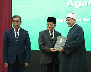 Merusak Lingkungan Menyimpang dari Tujuan Ibadah men2.jpg