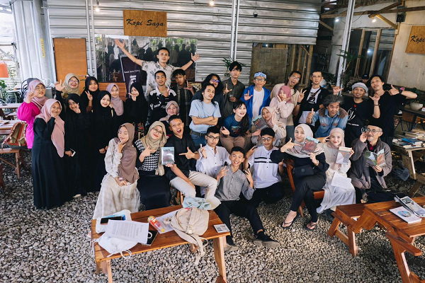 Kawah Sastra Ciwidey Bedah Telinga tak Dijual di Pasar Saham saga.png