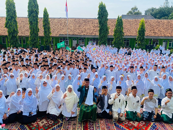 santri1.png