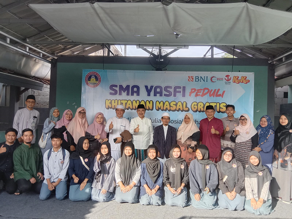 Sinergi Wakil Walikota Bekasi ,BNI, PSTORE PERDULI dan BSMI DKI Jakarta sunatan_masal.png