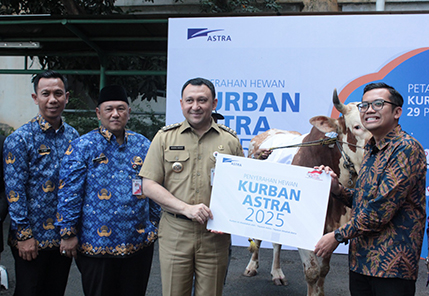 Astra Salurkan Hewan Kurban ke 29 Provinsi, wiyanto.jpg
