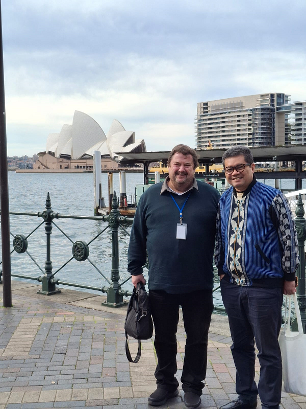 Wawancara dengan Ananda Sukarlan sebagai Composer In Residence di Sydney