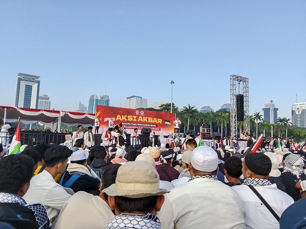 UAS: Jangan Beli Peluru Pembunuh Rakyat Palestina!