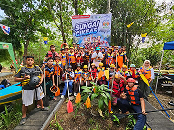 KP2C Gelar Edukasi Sungai Cikeas Untuk Anak Muda
