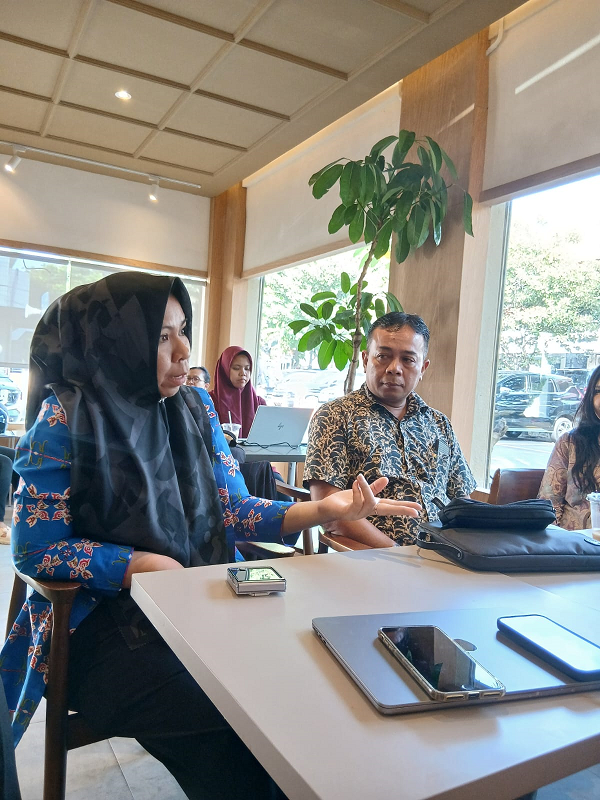 Keindahan  Indonesia  di Ambang Ancaman, Pariwisata dan Tanggung Jawab Kita